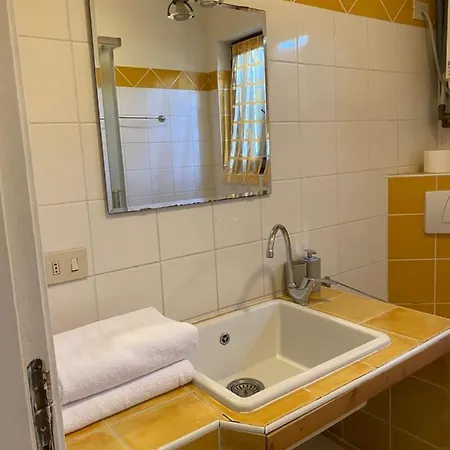 Casa Del Viandante And * Colico