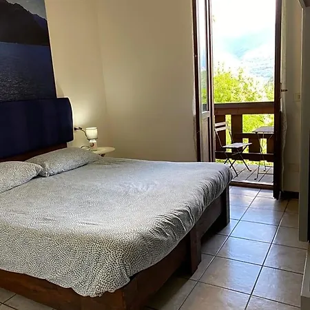 Casa Del Viandante And Bed & Breakfast